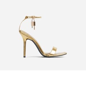 SUNAK PADLOCK DETAIL SQUARE TOE STILETTO HEEL IN GOLD CROC PRINT FAUX LEATHER